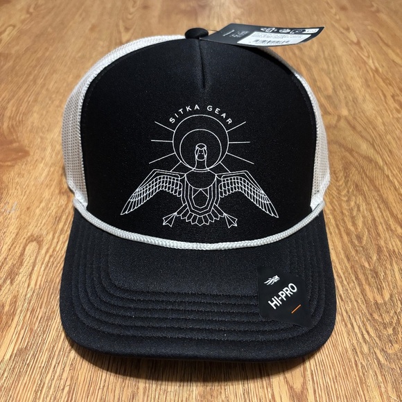 NWT Sitka Gear Darkest Hi Foam Trucker Rope Hat Duck Waterfowl - Picture 1 of 5